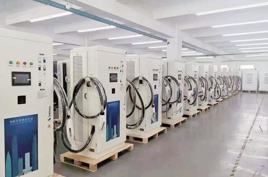 为什么新能源汽车充电桩采用交流充电桩？(图1)